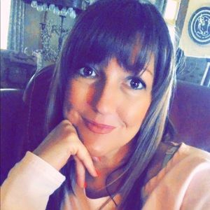 Meet your Posher, Nikki